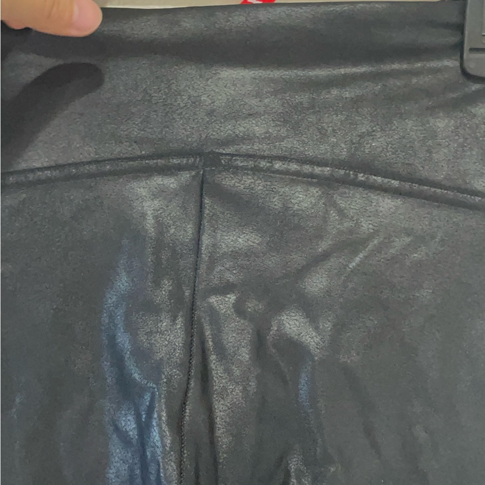 SPANX Black faux leather leggings - Picture 7 of 9